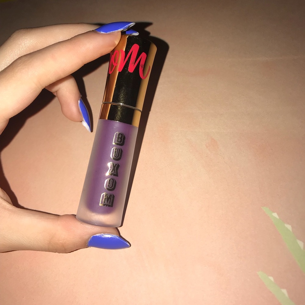 BUXOM LIQUID LIPSTICK!💜